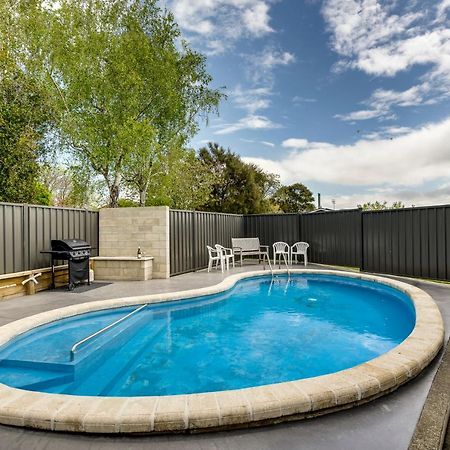 Belmont Pool Paradise - Havelock North Home Екстериор снимка